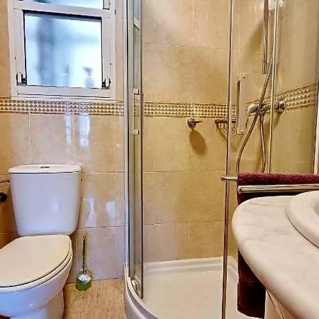 Comfortable In Excellent Location Hotel Torrevieja