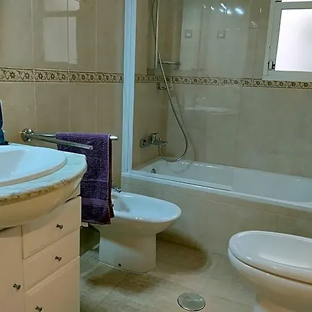 Hotel Comfortable In Excellent Location 3*